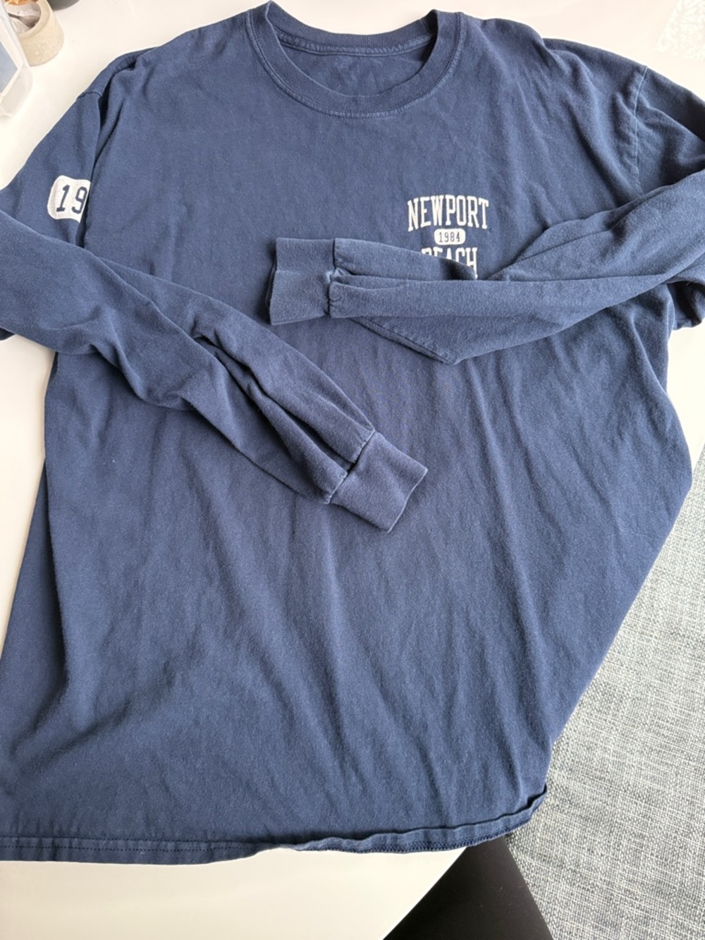 Newport Beach Brandy Melville Long Sleeve Crewneck T-Shirt - Navy